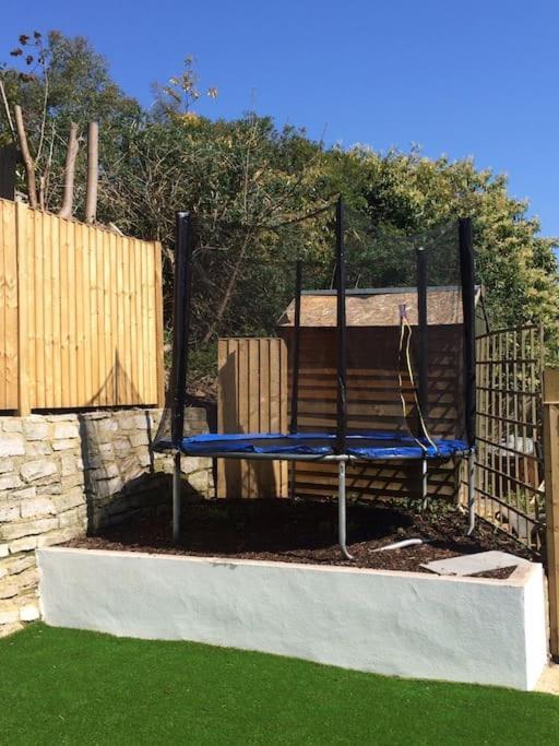 Large Family Apartment, Walking Distance To With Private Garden & Parking Bournemouth